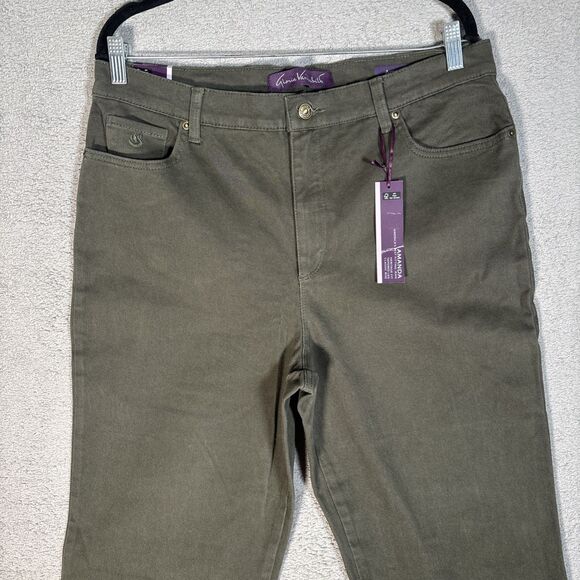 NWT Gloria Vanderbilt Amanda Jeans Women’s Size 16 Olive Green Tapered Leg - Picture 2 of 14